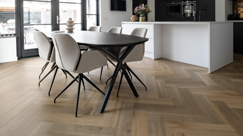 7004 - Table du Sud (2)