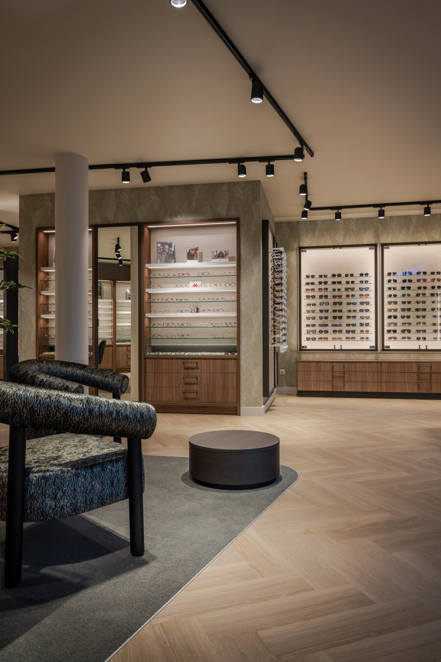 2 Lauwerys La Louviere