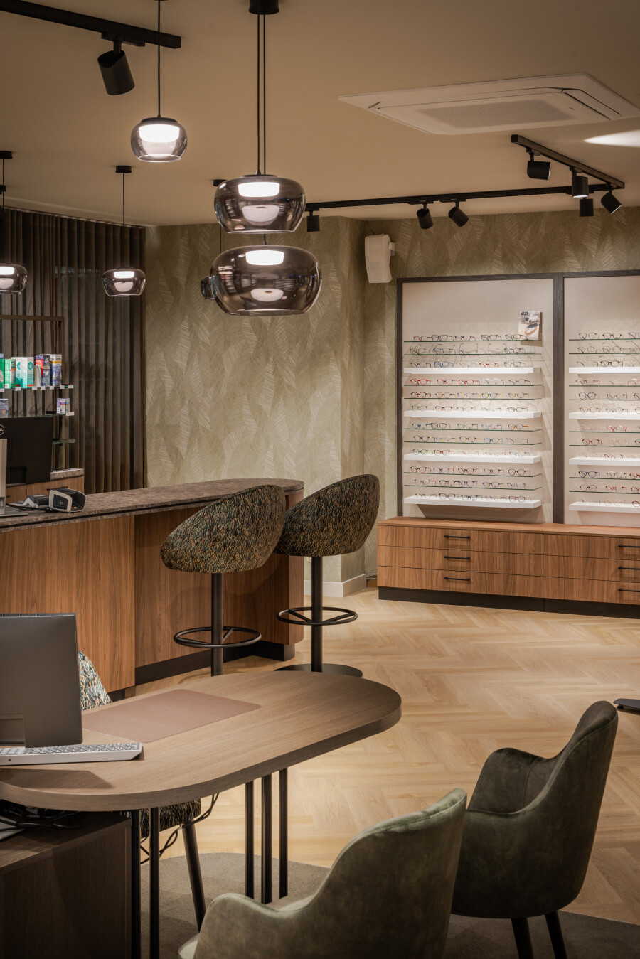 3 Lauwerys La Louviere